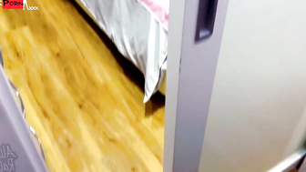 Step-Mother's Hot Handjob Session with StepSon Ending in Facial