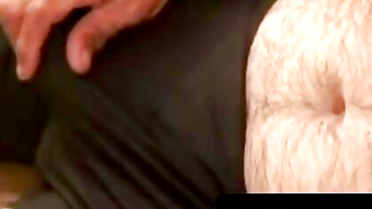 Mature Bear's Passionate Blowjob Session