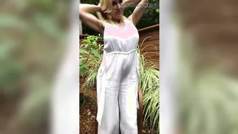 Brandi porn video – Mature Brandi At Yard