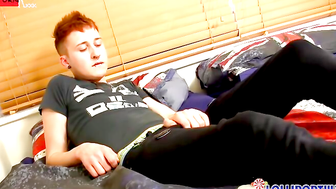 Teen Twink's Hot Bedroom Jerk-Off Session - Hunk Boy Fucks Himself