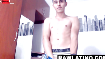 Hot Amateur Guy Stroking His Dick In Home-Movie Style
