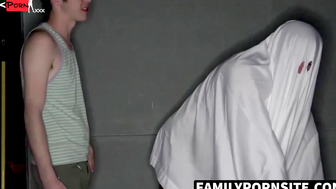 Silver Fox Lawson James Gets Deeply Plunged By barely legal Twinks