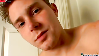 TeachTwinks: Billy Turns Up The Heat With A Shameless Jack Off Show