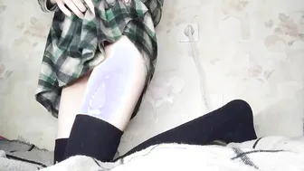 Adorable women masturbate before her dad come home