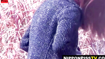 Twisted voyeur snaps close of Japanese urban girls public pee