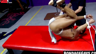 Kaden Roads loves the naked ass and balls of his captive