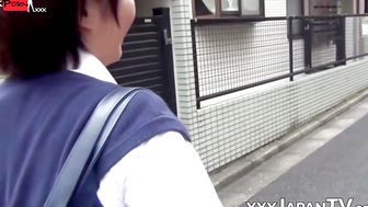 Two naughty Japanese lift their skirts and soak their panties outdoors