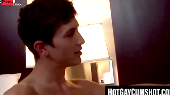 Hungry dude services two cocks simultaneously