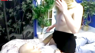 Busty facesitting home action