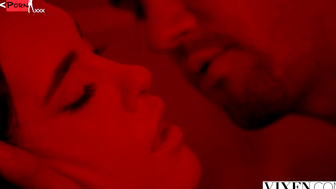 VIXEN Petite Beauty Daisy Pheonix Has The Powerful Orgasm During Passionate Sex