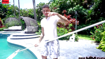 Air Thugger Shows Off His Butt While Working On Arietta Adams’s Pool!