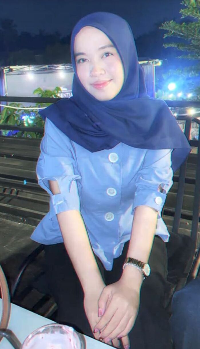 Mahasiswi UKB Palembang  shallu nabila