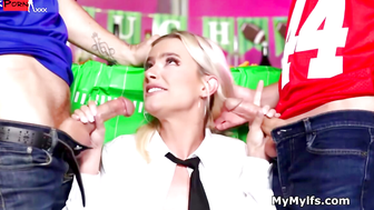 Barmaids holes getting freeused by two guests in a threeway