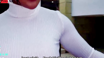 Real and intense lesbian between university classmates 124