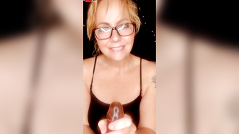 Daisy isn't sure you can last her jerk off instructions