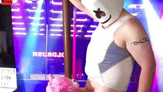 FORTNITE MILF DOES STRIPTEASE as Cuddle Team Leader & SWALLOWS MARSHMELLO!! blowj