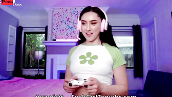 hot girls game freeuse fuck with hot gamer 55