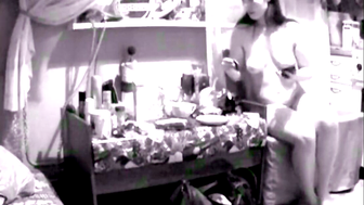 spy cam- naked stepmother puts on make up