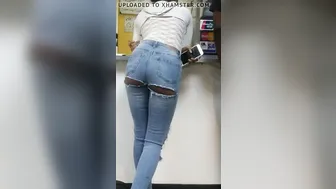 Another chic with holes inside her leggings