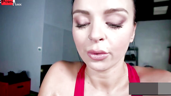 Curvaceous MILF Payton Leigh Gives A Sensual Oil Massage & Sex
