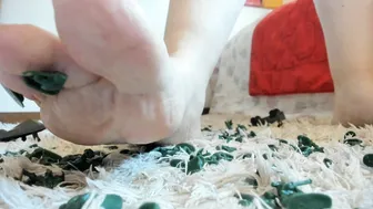 Your Giantess Tramples and Destroys these Vibrator Soldiers Reducing them to Lifeless