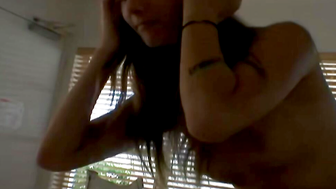 Threesome Fever - Two Sexy Babes Share A Stud's Hard Dick