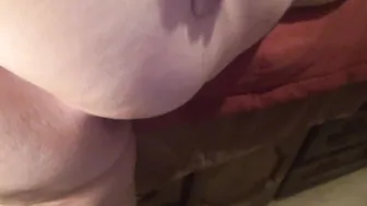 huge booty huge squirt.