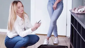 Students Kaisa Nord and Lana Roy are fucking teacher