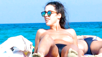 Real teen nudists make this nude beach even hotter