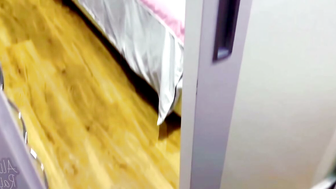 Step-Mother's Hot Handjob Session with StepSon Ending in Big Load