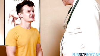 Doctor's Huge Dick - Patient Gets Surprised With Sex Therapy