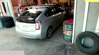 Mechanics Garage - Sexual Healing For Car Lovers