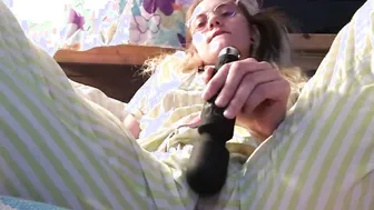 Disaster uses DILDO for FIRST TIME