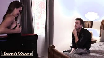 Sweet Sinner - Scarlit Scandal is Ready to Run away but her