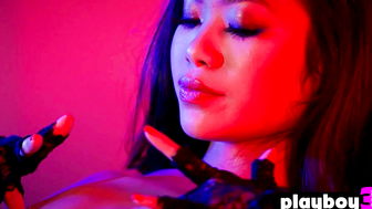 PetiteVinnySky - Hot & Bold Lingerie Model Exposed In A Sexy Solo