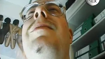 18jaehrige Schwanzlutscherin deine Tochter ?