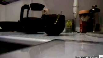 college girl saw a big cock and cum after 3 minutes of meeting.