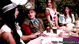 Alice in Wonderland XXX Parody: Alice's Adult Adventure