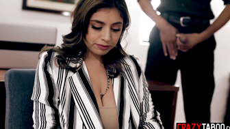Ella Knox Gets Hardcore Pussy Fucking With Alex Jones