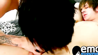 Emo Twink Zackarry Starr Takes Lewis Romeo's Big Dick