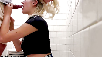 Eva Elfie Gets Fucked and Faces Cum in a Sports Bar