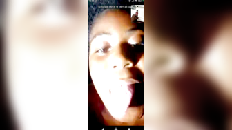 African Teen Fingers For Cash