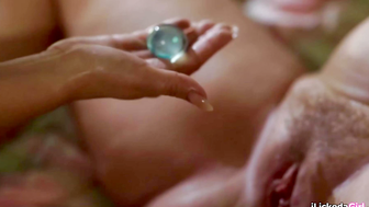 Alina Lopez and Gia Paige: Wet Hairy Pussy Fisting