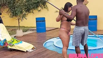 BRUNA LOPES.....FODE COM O PISCINEIRO DOTADOMARIDÃO MANDOU EU PAGARPAGUEI COM O XERECARD......*jefao*