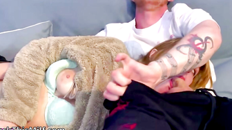 A young stepmother gave a blowjob to her stepson at her leisure 5