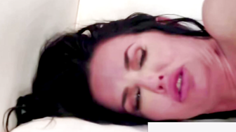 Veronica Avluv Does More Than A Background Check On Her New Tenant Markus Dupree 52