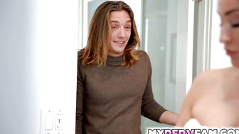 Towel-Clad Stepmom Seduced by Stepson Axel