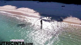 Scarlett Beautiful Model Revealing Her Pussy On A Tropical Beach