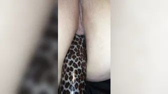 Close up BBW 1st Time Anal with Gigantic Leopard Print Sex Toy
