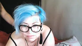 My Extravagant Old Fiance Dyed her Hair Blue but her Twat is